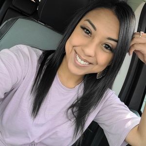 Meet your Posher, Marissa